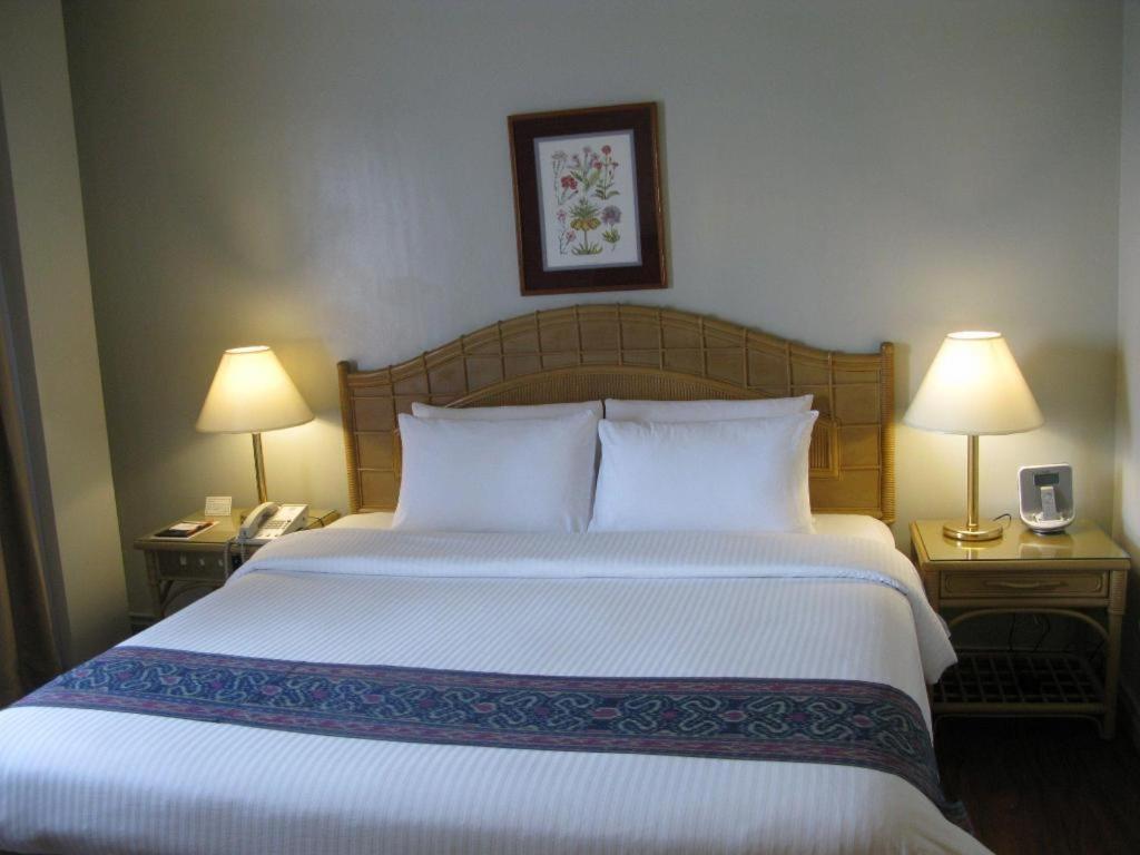 Casa Leticia Boutique Hotel Davao Bagian luar foto