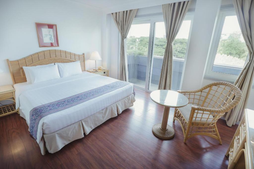 Casa Leticia Boutique Hotel Davao Bagian luar foto