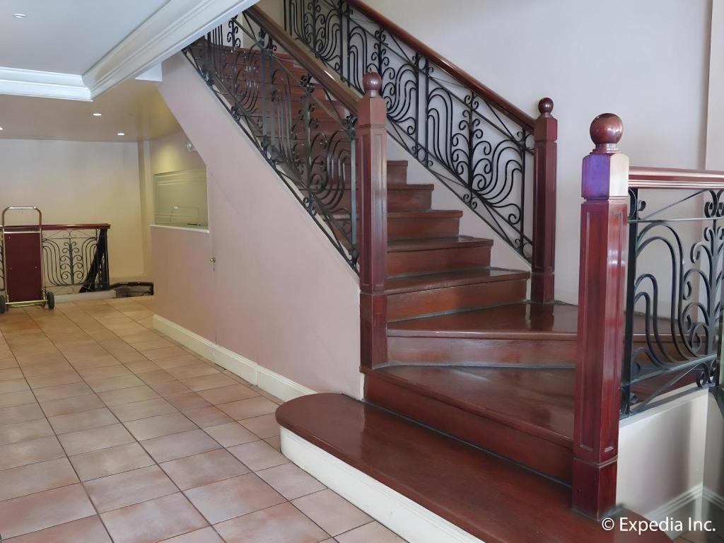 Casa Leticia Boutique Hotel Davao Bagian luar foto