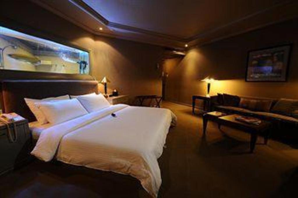 Casa Leticia Boutique Hotel Davao Bagian luar foto
